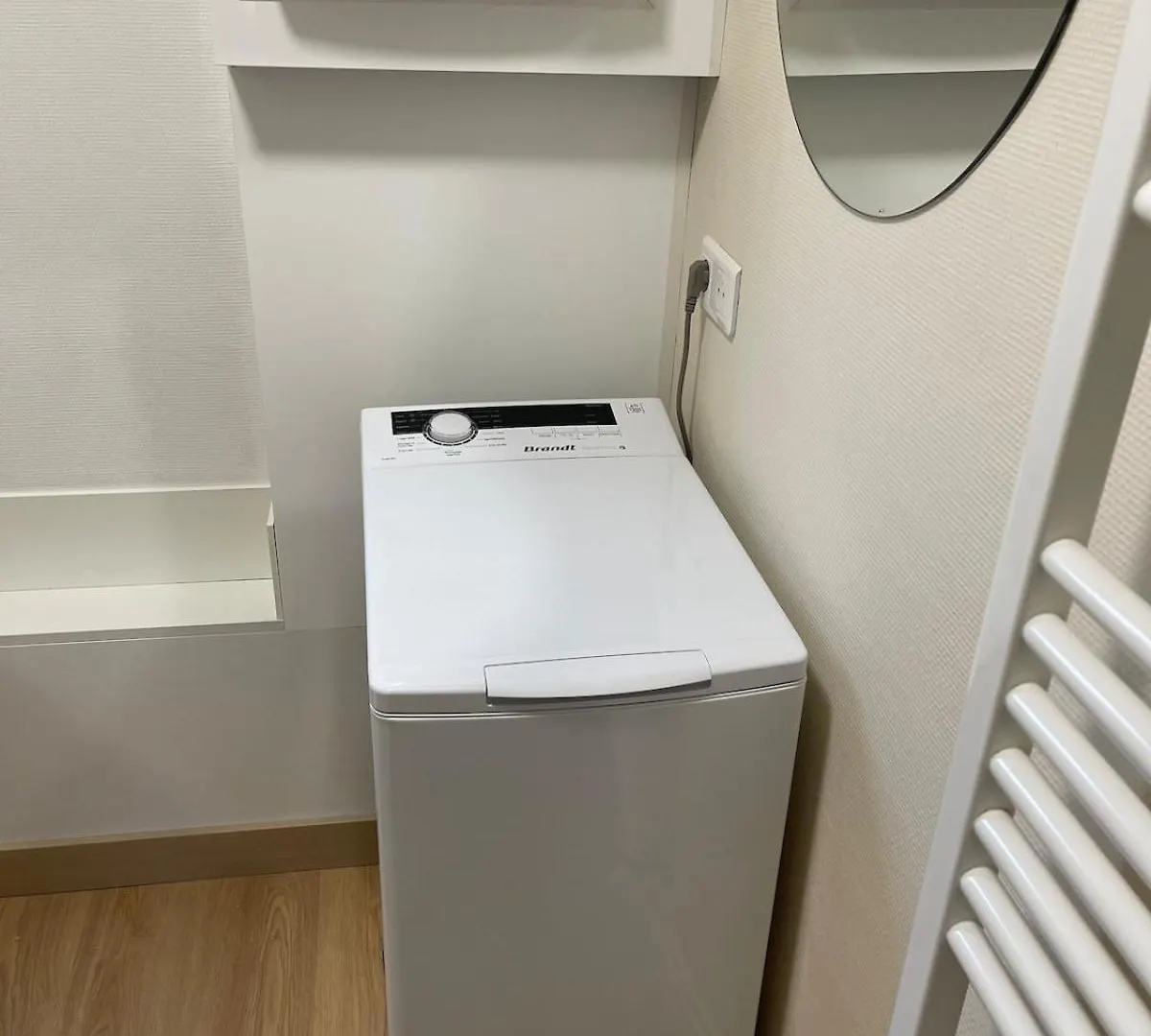 Apartment Aux Portes De Lille, Grand T3 Avec Balcon Et Wi-Fi Loos